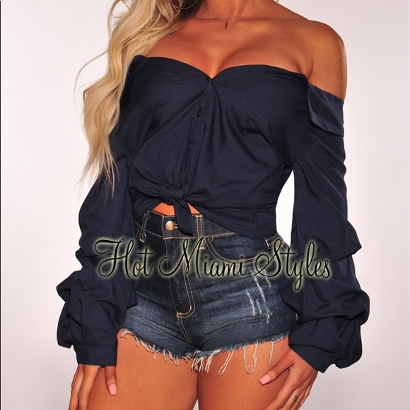 NWOT Navy Ruffled Sleeve Off-Shoulder Blouse - Picture 1 of 2